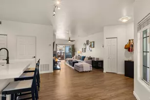 7936 E Wilshire Dr, Scottsdale, AZ 85257 - Photo 3