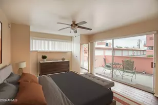 126 E Coronado Rd, Phoenix, AZ 85004 - Photo 5