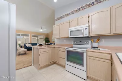 824 S Evergreen Street, Chandler, AZ 85225 - Photo 5