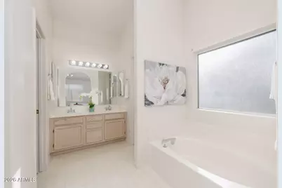 824 S Evergreen Street, Chandler, AZ 85225 - Photo 15