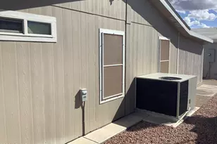 650 N Hawes Rd, Mesa, AZ 85207 - Photo 19