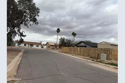 1676 S Pecos Drive #13, Casa Grande, AZ 85194 - Photo 5