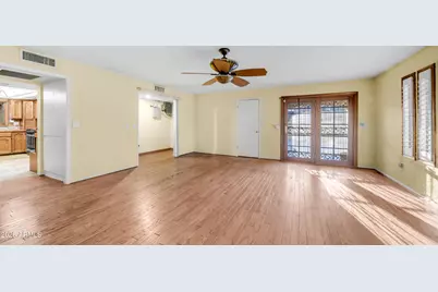 8807 W Christa Way, Tolleson, AZ 85353 - Photo 27