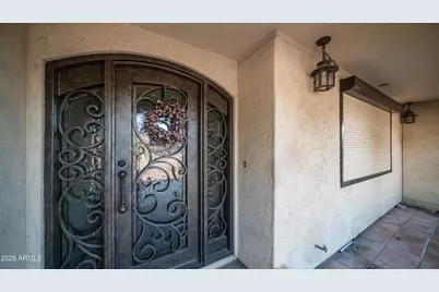 8807 W Christa Way, Tolleson, AZ 85353 - Photo 9