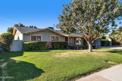 8111 E Monterey Way, Scottsdale, AZ 85251 - Photo 33