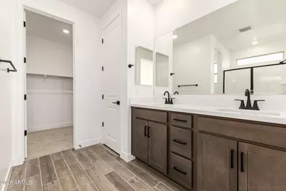 2873 E Mecklenburg Way, San Tan Valley, AZ 85143 - Photo 9