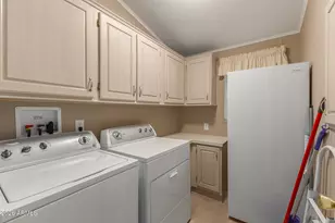 215 N Power Rd, Mesa, AZ 85205 - Photo 21