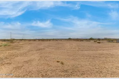 32117 N 233rd Avenue #-, Wittmann, AZ 85361 - Photo 7