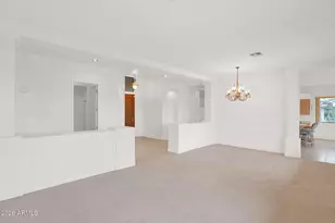 18 E Paint Your Wagon Trail, Phoenix, AZ 85085 - Photo 9