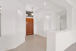 18 E Paint Your Wagon Trail, Phoenix, AZ 85085 - Photo 7