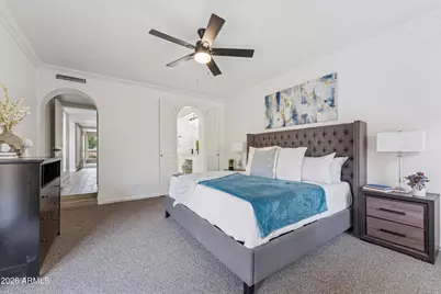 1024 E Sahuaro Drive, Phoenix, AZ 85020 - Photo 7