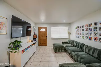 8231 W Catalina Drive, Phoenix, AZ 85033 - Photo 5