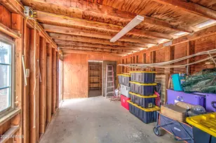 8231 W Catalina Dr, Phoenix, AZ 85033 - Photo 27