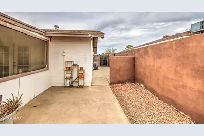 8231 W Catalina Drive, Phoenix, AZ 85033 - Photo 29