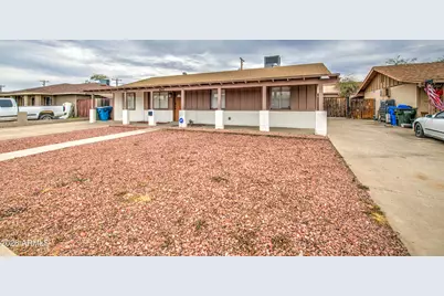 8231 W Catalina Drive, Phoenix, AZ 85033 - Photo 3