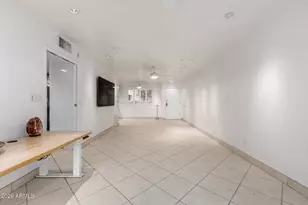 12212 N Paradise Vlg Pkwy S, Phoenix, AZ 85032 - Photo 9