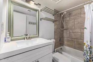 227 E Auburn Dr, Tempe, AZ 85283 - Photo 21