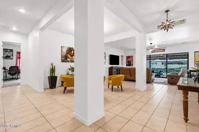 8009 W Northview Avenue, Glendale, AZ 85303 - Photo 11