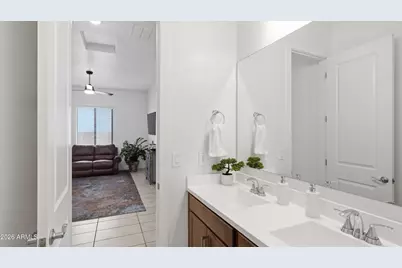 8009 W Northview Avenue, Glendale, AZ 85303 - Photo 25