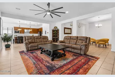 8009 W Northview Avenue, Glendale, AZ 85303 - Photo 15