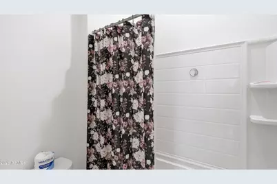 8009 W Northview Avenue, Glendale, AZ 85303 - Photo 27