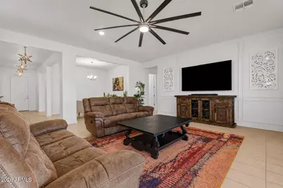 8009 W Northview Avenue, Glendale, AZ 85303 - Photo 13