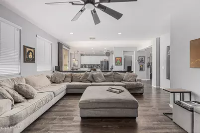 2415 S Whetstone Place, Chandler, AZ 85286 - Photo 7