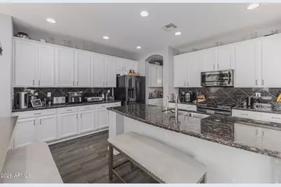 2415 S Whetstone Place, Chandler, AZ 85286 - Photo 11