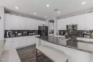 2415 S Whetstone Pl, Chandler, AZ 85286 - Photo 11