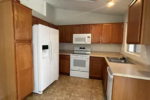 2018 N 84th Ln, Phoenix, AZ 85037 - Photo 7