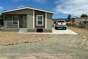 25317 N Lakeside Dr, Paulden, AZ 86334 - Photo 3