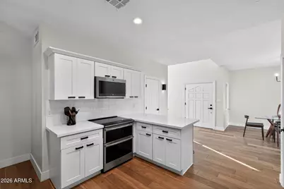 10897 N 78th Street, Scottsdale, AZ 85260 - Photo 11