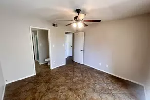 3301 E Earll Dr, Phoenix, AZ 85018 - Photo 7