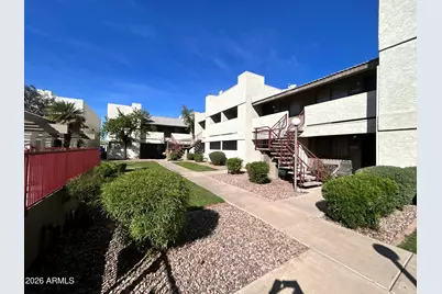 3301 E Earll Drive #225, Phoenix, AZ 85018 - Photo 3