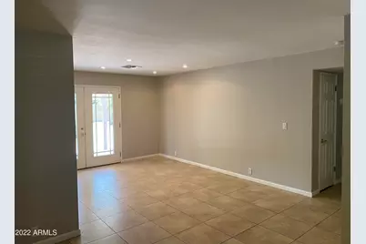 2126 S Ventura Drive, Tempe, AZ 85282 - Photo 9