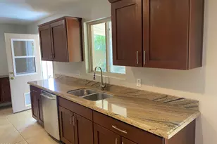 2126 S Ventura Dr, Tempe, AZ 85282 - Photo 7