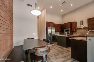 920 E Mitchell Dr, Phoenix, AZ 85014 - Photo 15