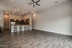 920 E Mitchell Dr, Phoenix, AZ 85014 - Photo 3