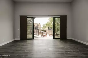 920 E Mitchell Dr, Phoenix, AZ 85014 - Photo 17