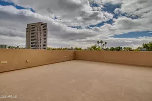 920 E Mitchell Dr, Phoenix, AZ 85014 - Photo 49