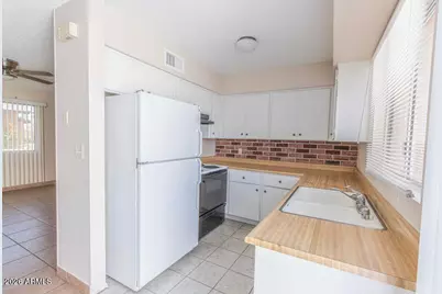 2642 E Orange Street, Tempe, AZ 85281 - Photo 3