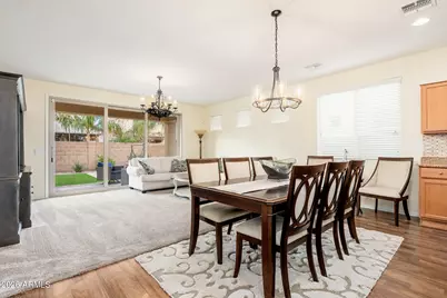 10190 W Los Gatos Drive, Peoria, AZ 85383 - Photo 7