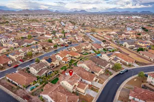 10190 W Los Gatos Dr, Peoria, AZ 85383 - Photo 31