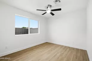 2437 E Larkspur Dr, Phoenix, AZ 85032 - Photo 31