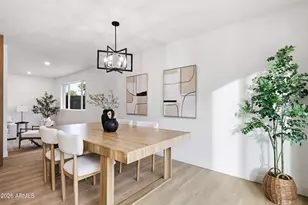 2437 E Larkspur Dr, Phoenix, AZ 85032 - Photo 13