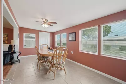 11006 W Windsor Drive, Sun City, AZ 85351 - Photo 9