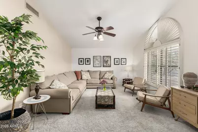 3628 E Summerhaven Drive, Phoenix, AZ 85044 - Photo 5