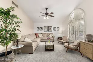 3628 E Summerhaven Dr, Phoenix, AZ 85044 - Photo 5