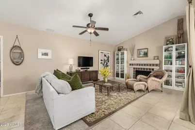 3628 E Summerhaven Drive, Phoenix, AZ 85044 - Photo 11