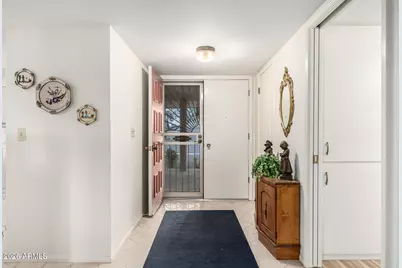 10213 N 110th Avenue, Sun City, AZ 85351 - Photo 11